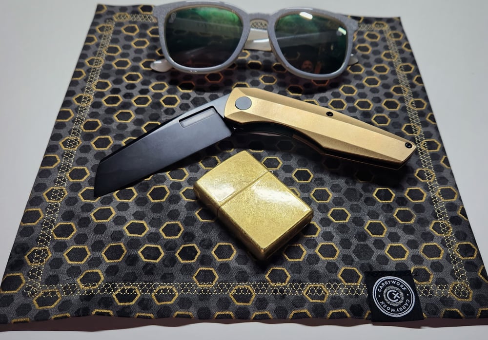 Gold Hexagon