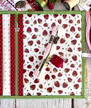 Image of Simple Stitching Organizer/2 Vinyl Zip Pockets/Aqua Poppie Cotton