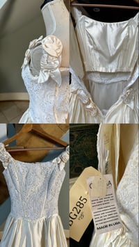 Image 4 of 1990s Wedding Dress