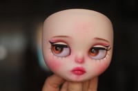 Image 4 of Blythe – Moira (Faceplate ooak)