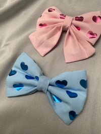 Image 2 of Metal Heart Sailor Bow / Bow Tie