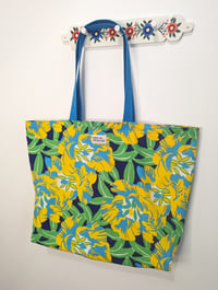 Image 1 of Tote XL Yellow & Blue