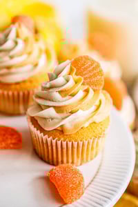 ORANGE CREAM CUPCAKE (TYPE)
