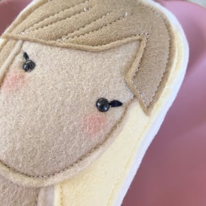 Image of Taylor Swift decoration