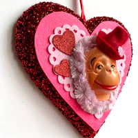 Image 2 of Perceval Tiny Hat Monkey Wreath 