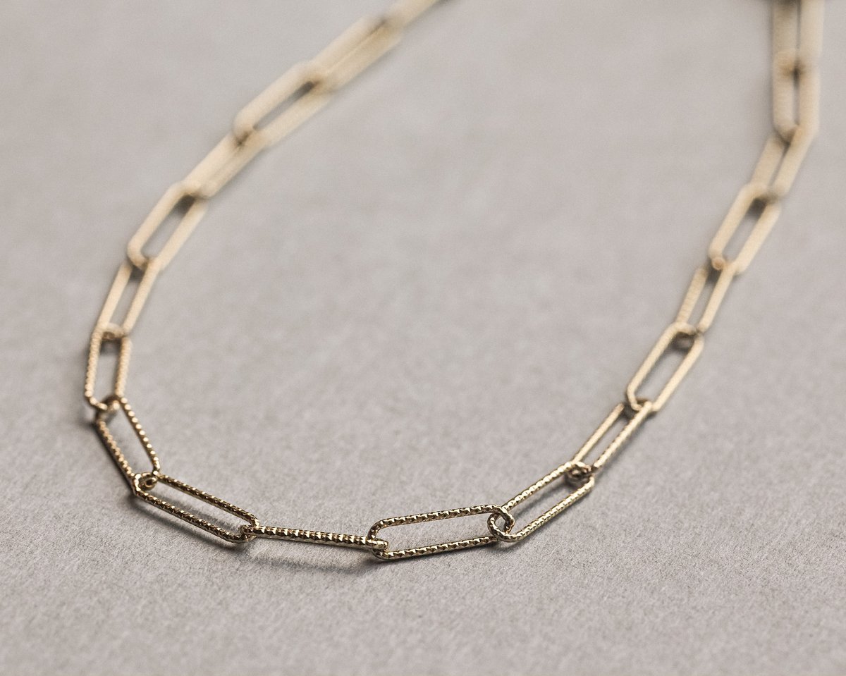 Image of 9ct gold 'Mill grain' chain bracelet