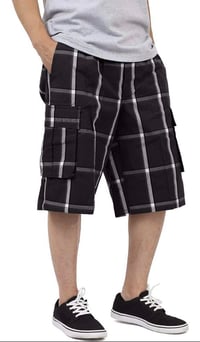Image 1 of SHAKA WEAR BLACK MEN’S RELAXED FIT PLAID CARGO SHORTS