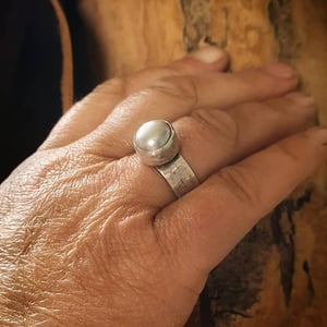 Image of 1:1  Stone setting ring workshop 