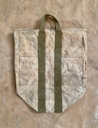 Image 3 of WW2 AVIATOR'S KIT BAG AN 6505