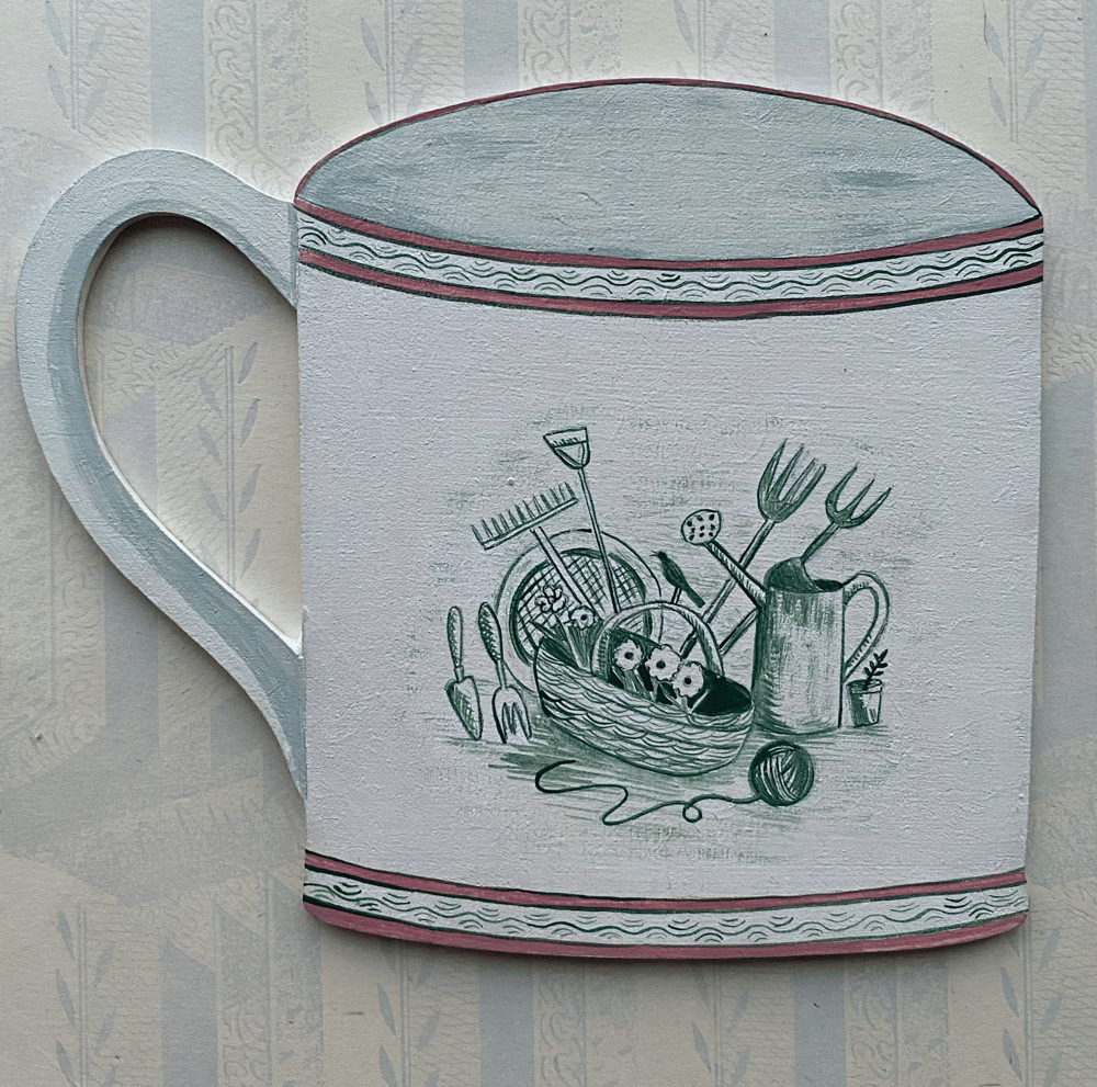 Image of Wooden painted cup cutout: Gardeners cup