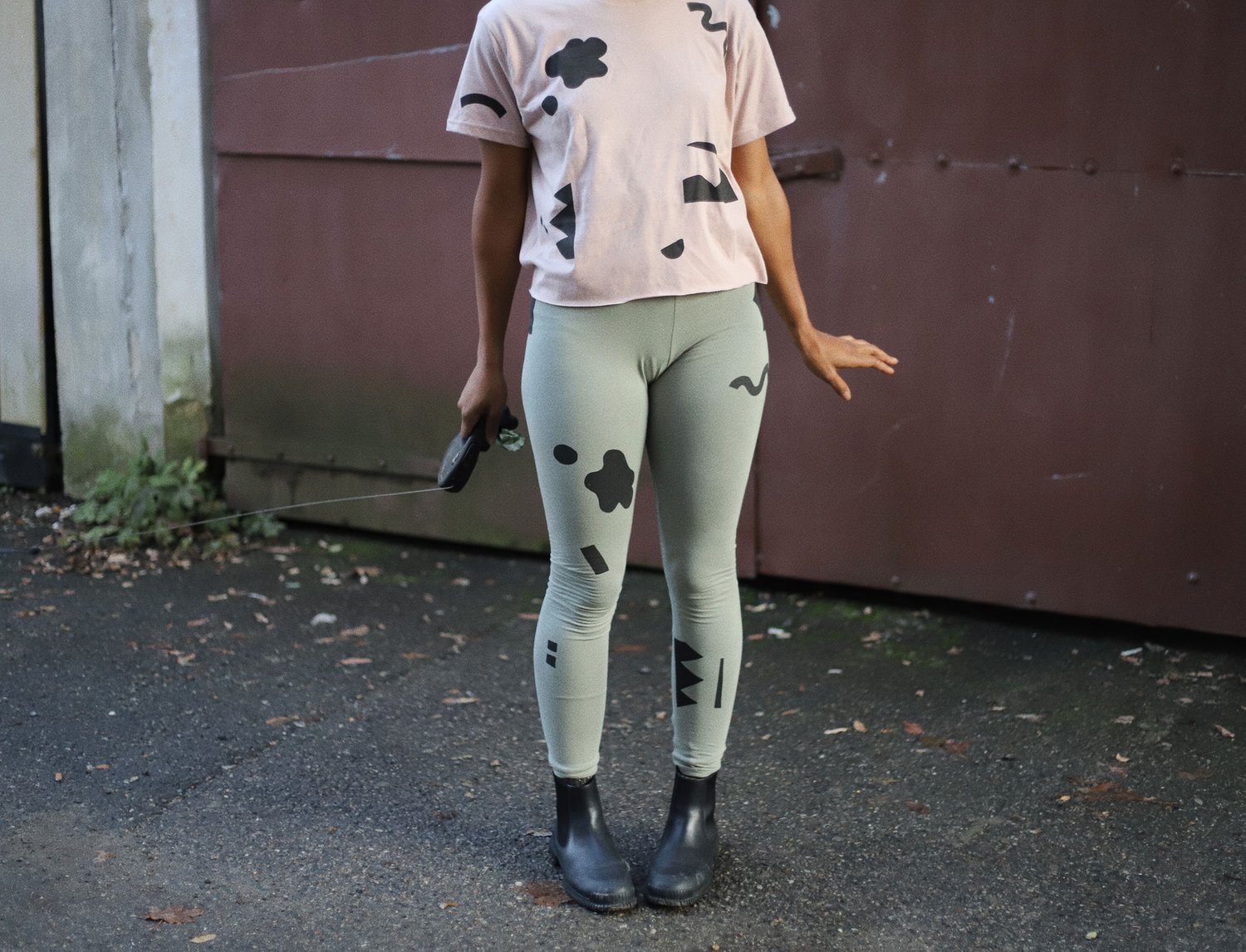 Image of DUSTY GREEN LEGGINGS