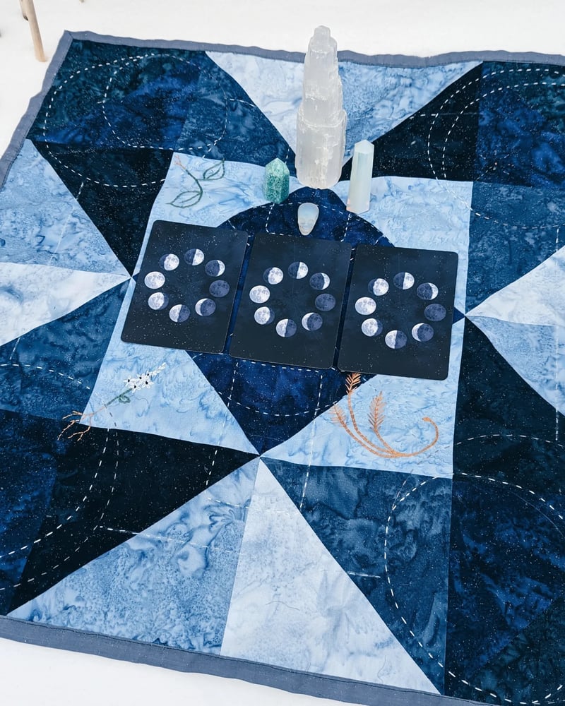 Image of Winter Moon - tarot ritual mat 