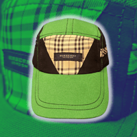 Image 1 of Green/black BURBERRY 5 panel hat (2/2)