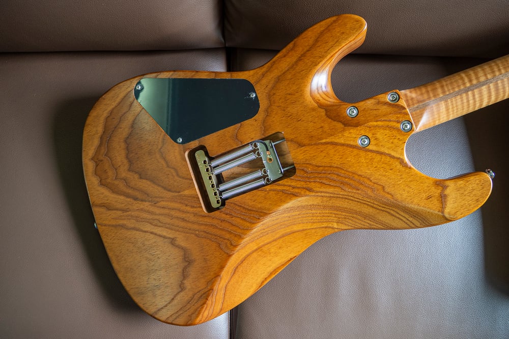 Modern ST Roasted Swamp Ash