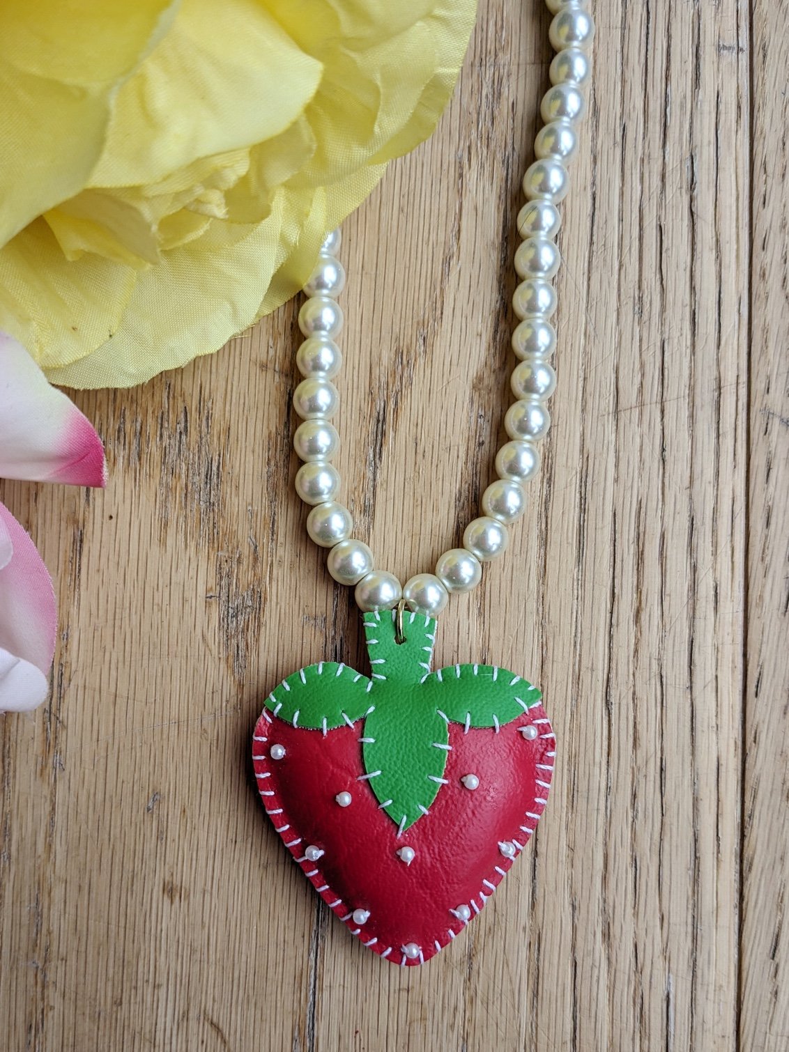Image of Strawberry Pearl Necklace
