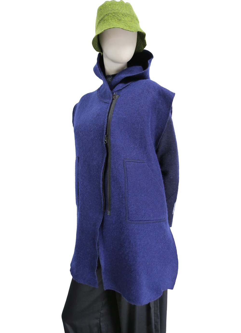 Image of  VESTE A CAPUCHE  LAINE  VFH024_03_021