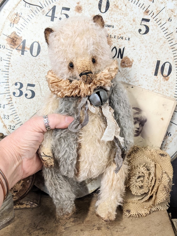 Image of 11.5"  BiGGY size -Vintage  Shabby Cream & Gray Mohair old fat Grizzly Bear  by Whendi's Bears.