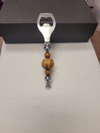 Chestnut-Beverage Opener