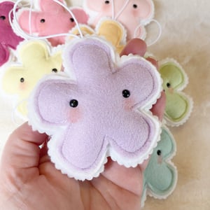 Image of Mini Flowers