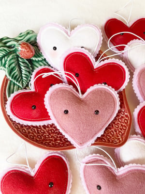Image of Valentines Mini Hearts
