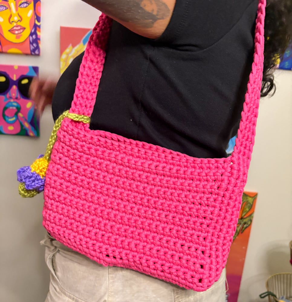 Image of T-Shirt Yarn Purses