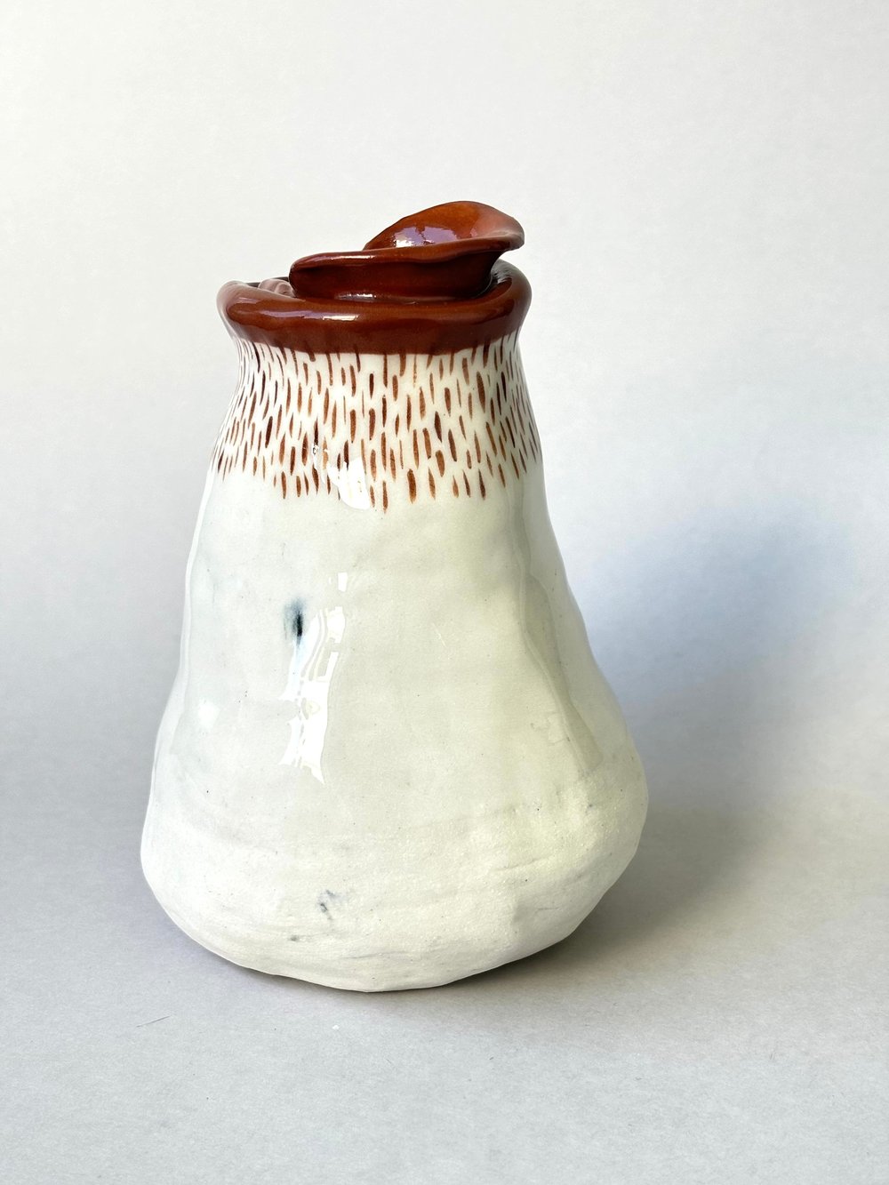 Image of Vulvase #1