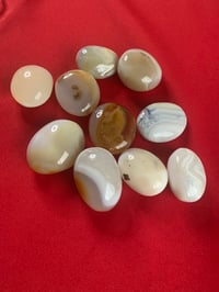 Image of GALET AGATE BANDÉE 