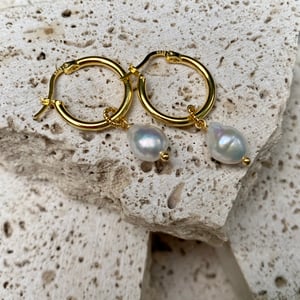 Image of KIRA HOOPS