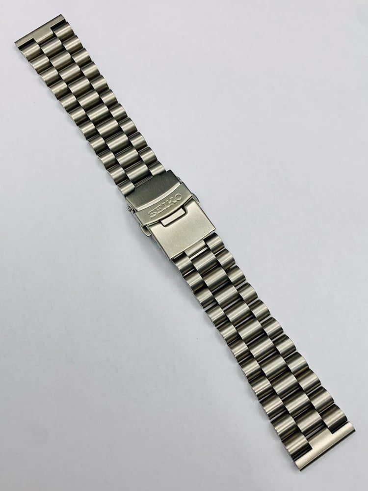 Image of 22mm Seiko straight lugs stainless steel gents watch strap,New.(MU-02)