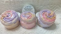 Emulsified moisturizing cream, non-greasy, luxurious Body Butter