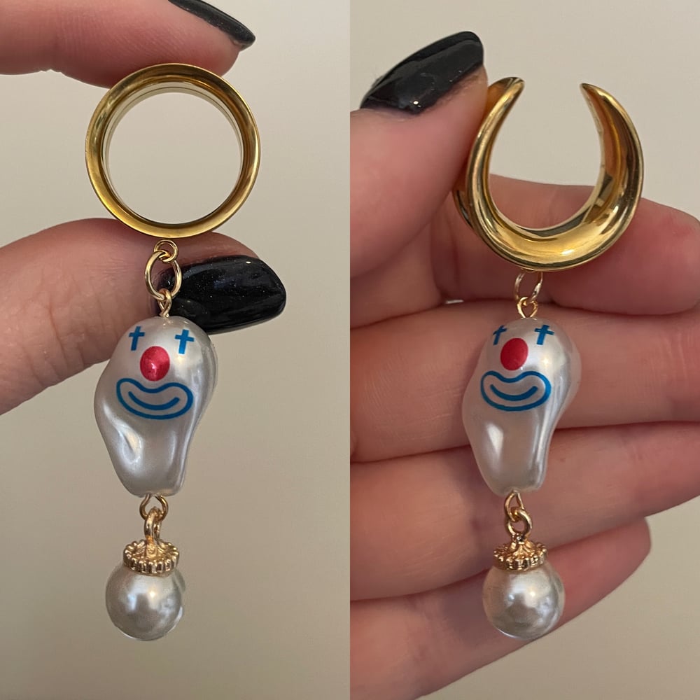 Image of Clown Pearl Dangles (sizes 2g-2")