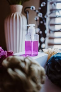 Image 3 of Bi-Phase Micellar Water for Waterproof Make-Up