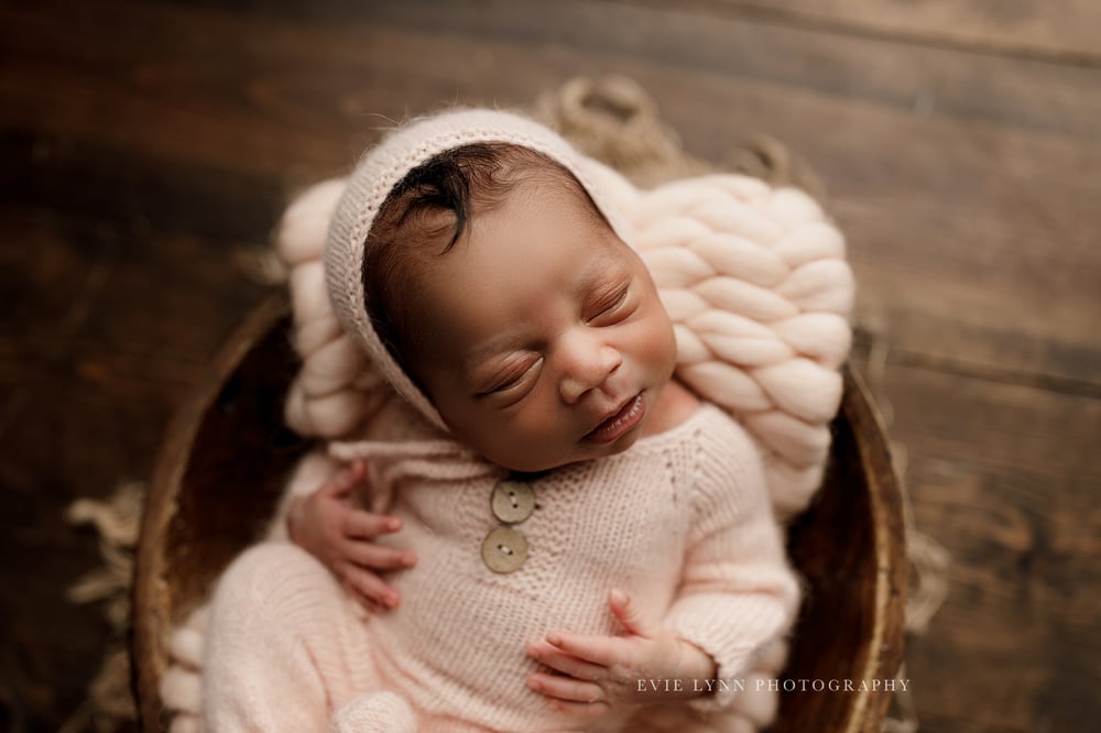 Image of Classic NB Bonnet