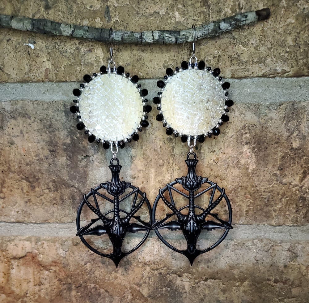 Image of Full Moon Over Baphomet Salmon Skin Beaded Earrings