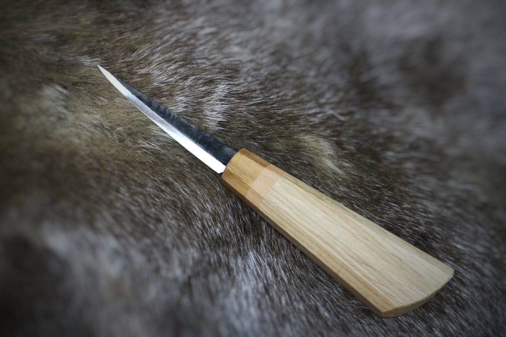 Image of 100mm and 90mm slöjd with oak, pear and iroko handle