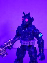 Image 4 of Gilded Rodian Soldier 