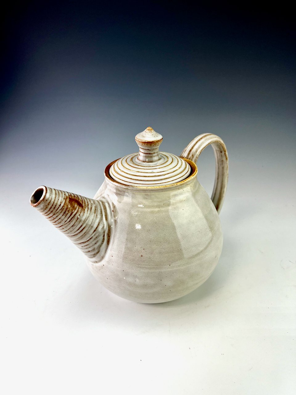 Image of Large teapot (WBSM)