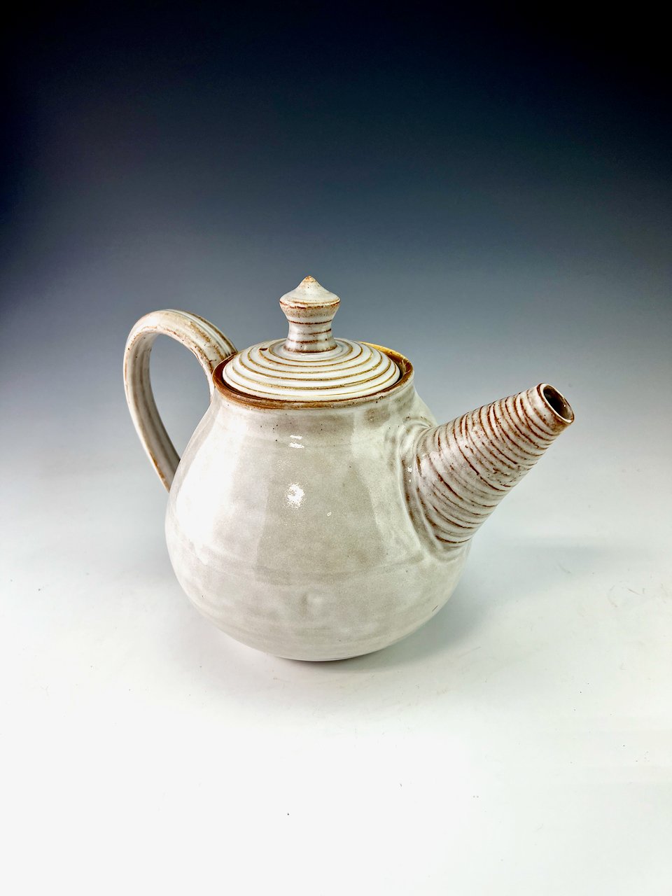 Image of Large teapot (WBSM)
