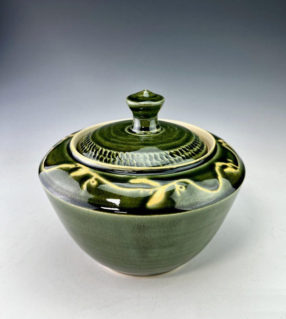 Image of Lidded Jar with botanical embellishment and chattered lid (CDGC)
