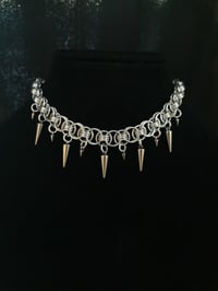 Fanged Helm Choker