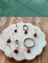 Image 3 of Pearl Forever Roses (Silver)