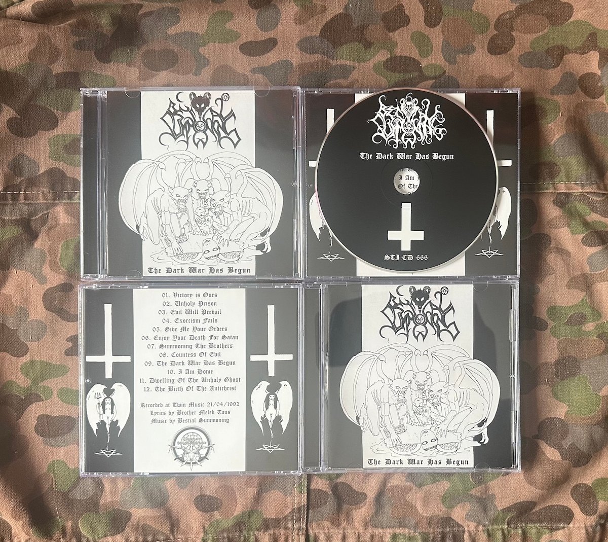 Bestial Summoning The Dark War has Begun War Vellum