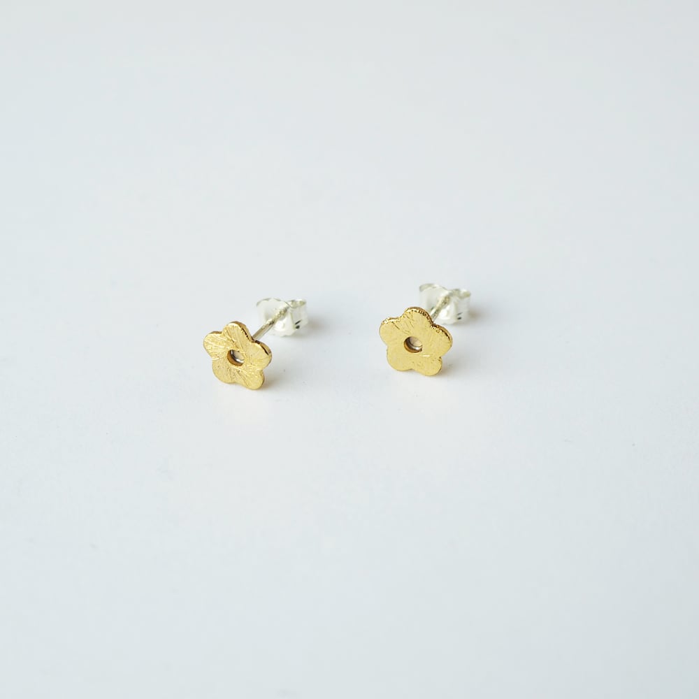 Image of *NEW* Minima Tiny Studs Earrings