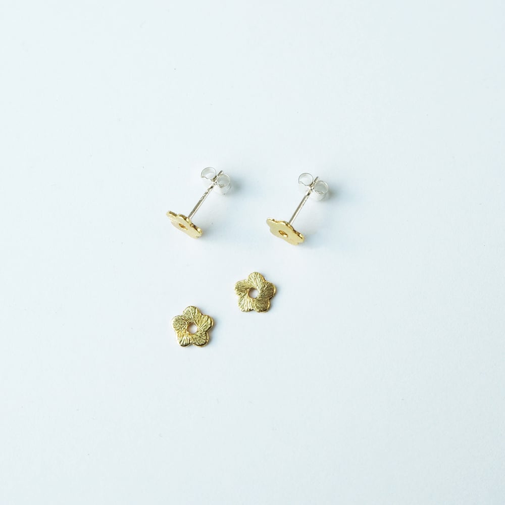 Image of *NEW* Minima Tiny Studs Earrings