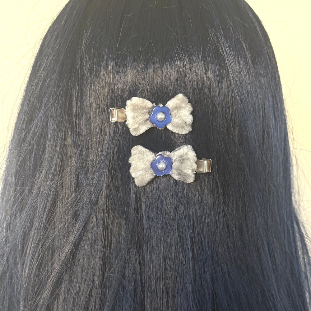 Image of Baby Fuzzy Bow Clips