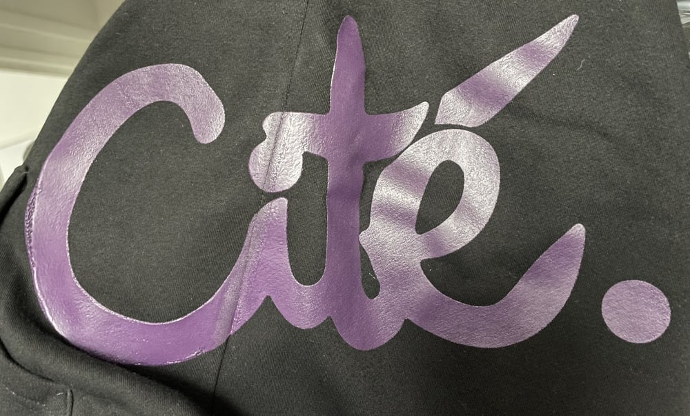[1/1] Hoodie CITÉ. (Violet/S)