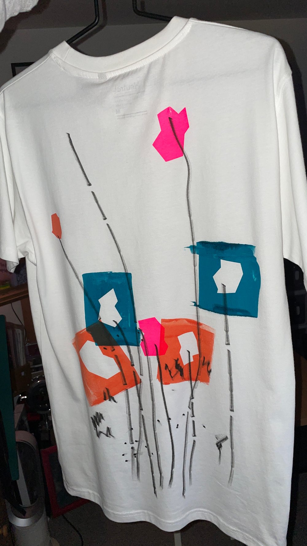 #040 - S/S Tee (Mens M) - BLOOM