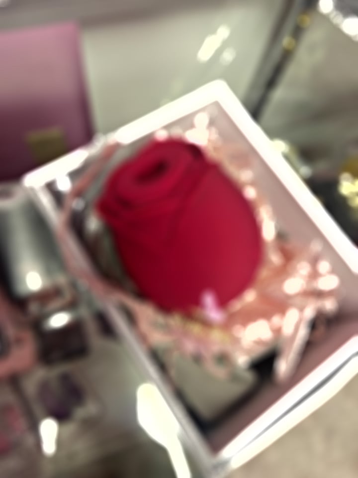 Yoni Rose’