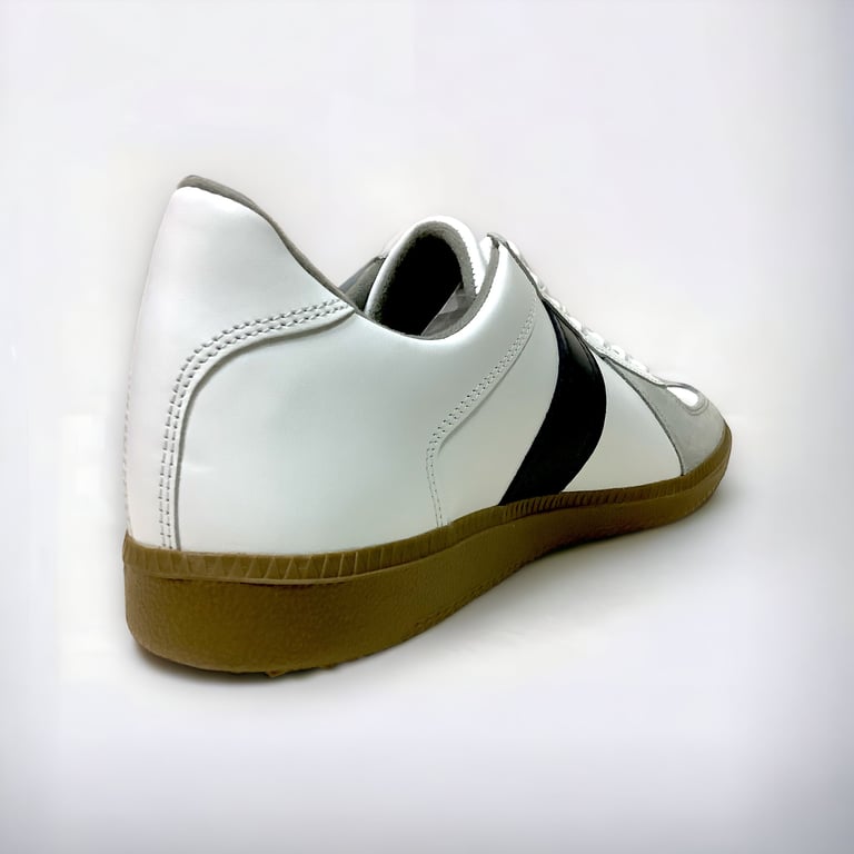 VEGANCRAFT original German army trainer sneaker white bk made in Slovakia Image 4