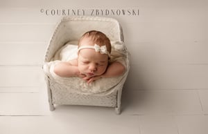 Image of Newborn Session Retainer 